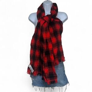 GAP buffalo plaid check red and black blanket scarf NEW Fringe raw hem